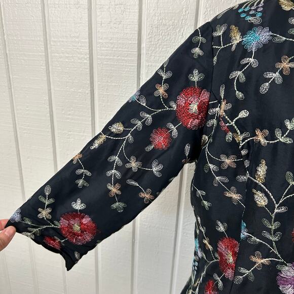 Silkland Petite Women Embroidered Top Blouse Artsy Boho Silk Black Size 14P - Picture 2 of 7